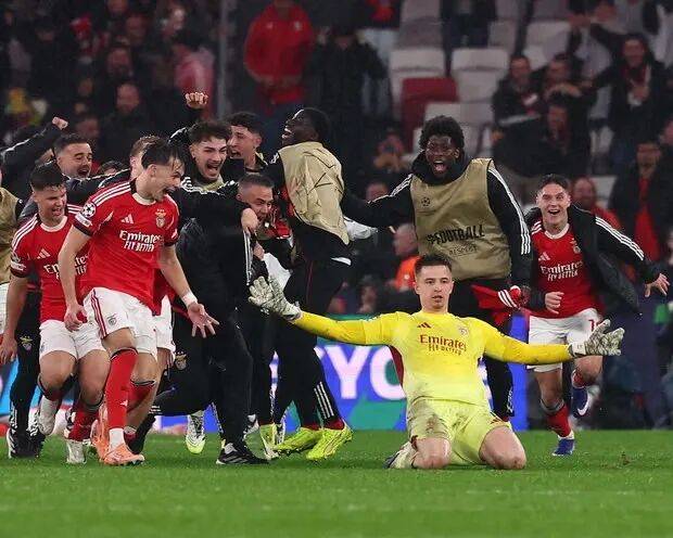 九游手机入口官网-猛龙队小前锋