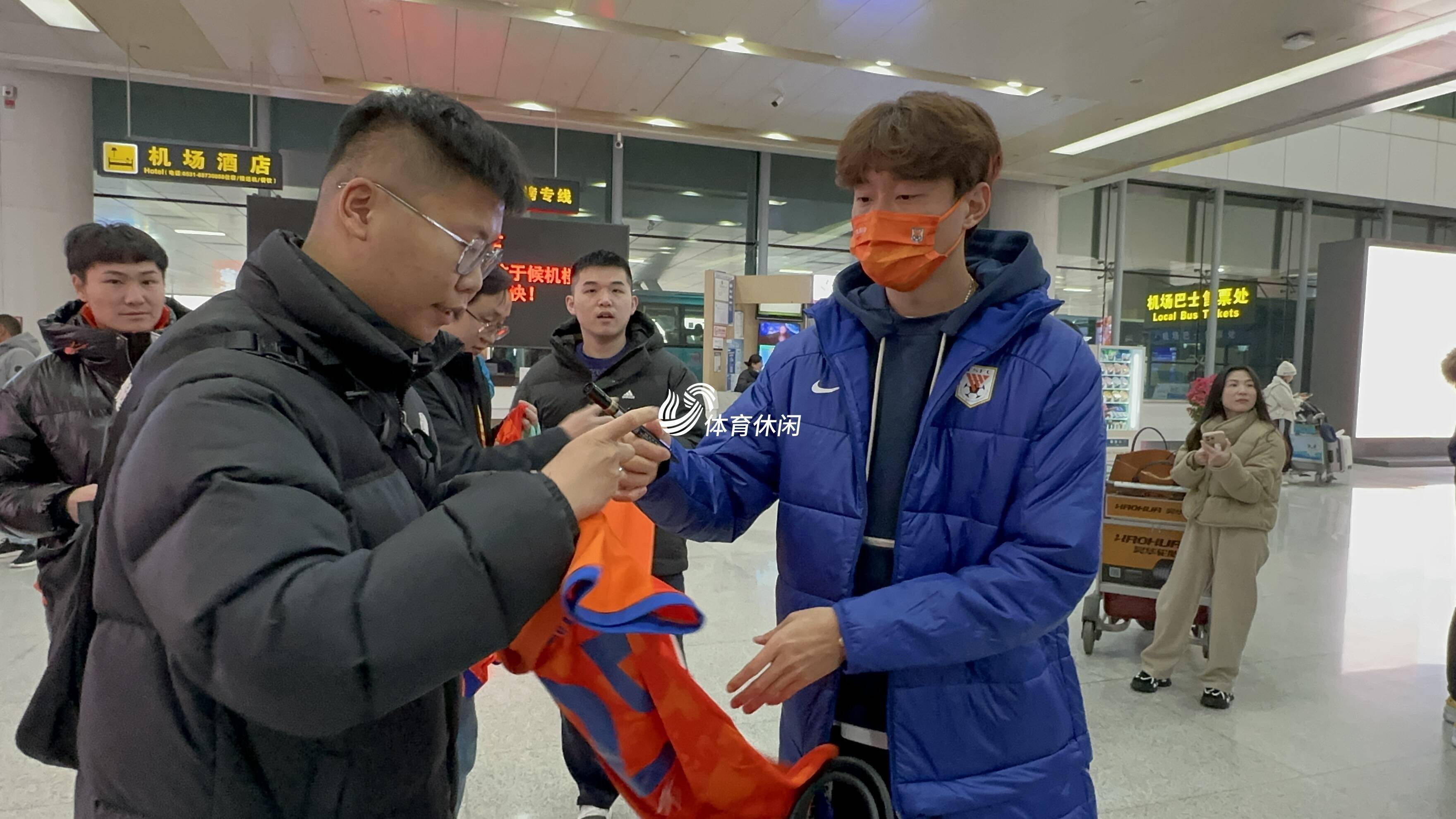 九游手机入口官网-低谷不谈格局逆境不谈情怀