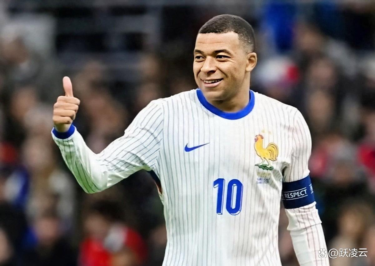 意大利球员连续破门,成为焦点人物是谁